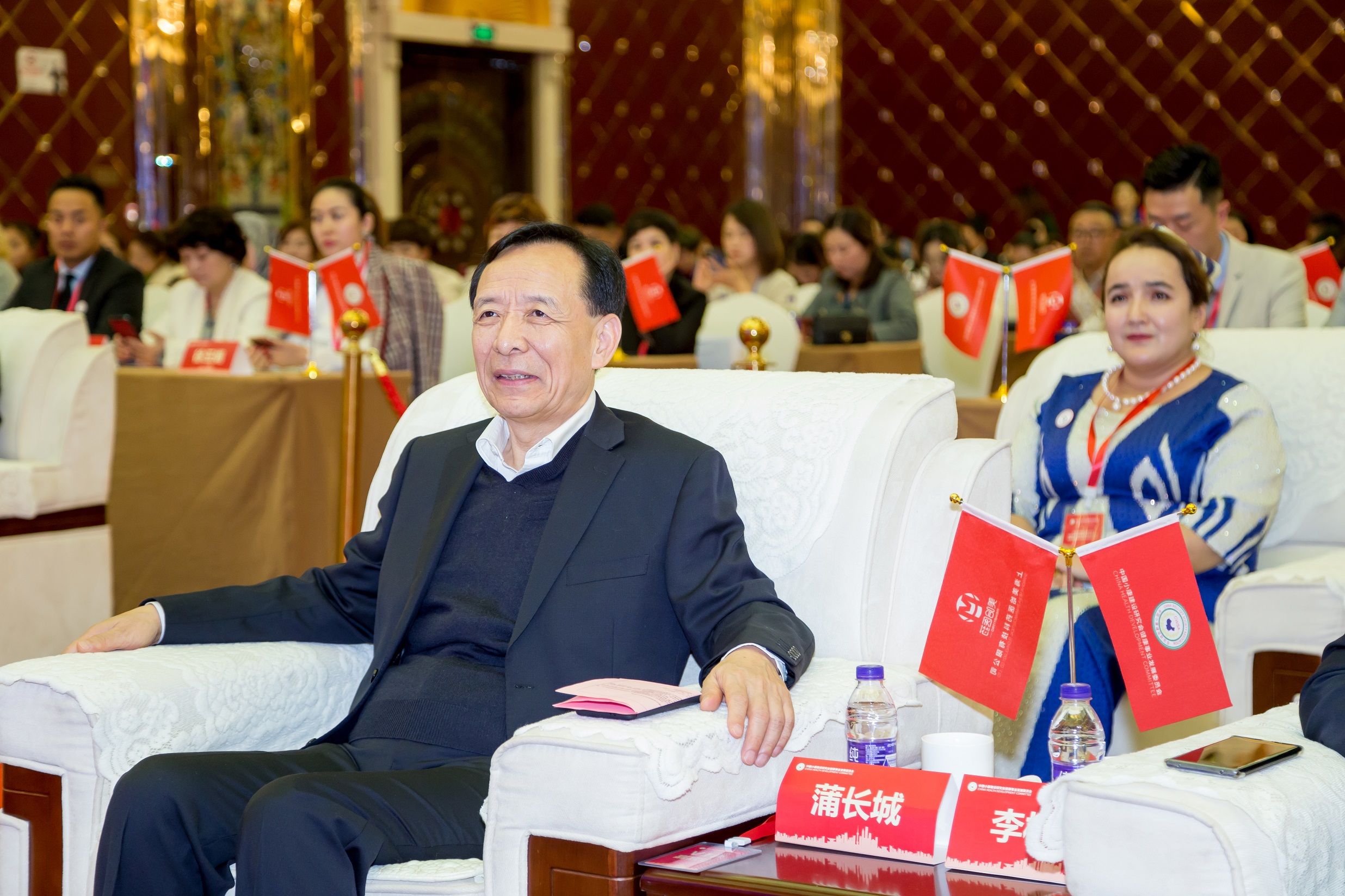 微信图片_201911260935574.jpg